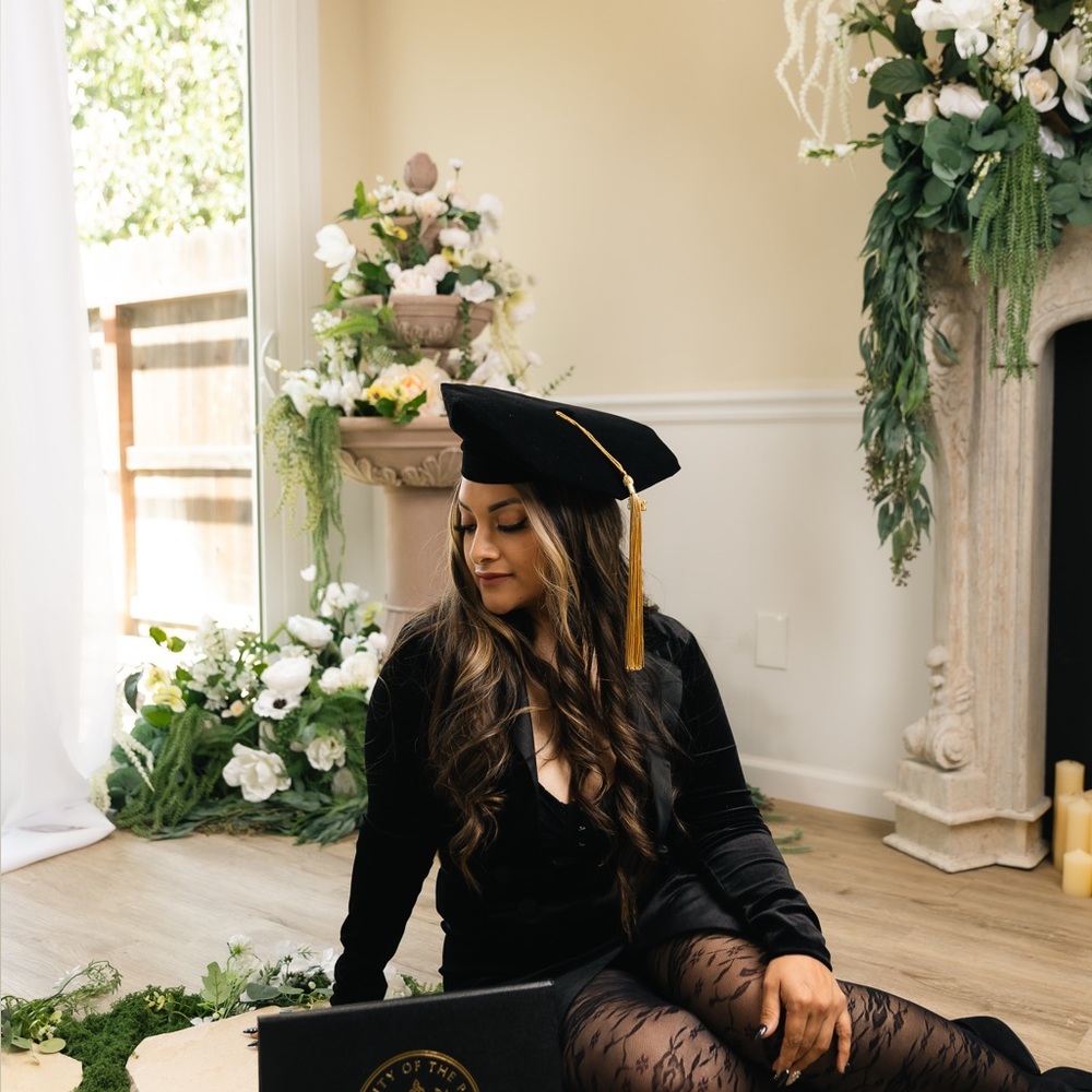 Meet your Posher, Alexandra